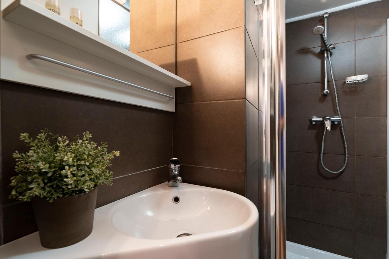San Giacomo Pied-A-Terre House By Wonderful Italy Venice Ngoại thất bức ảnh