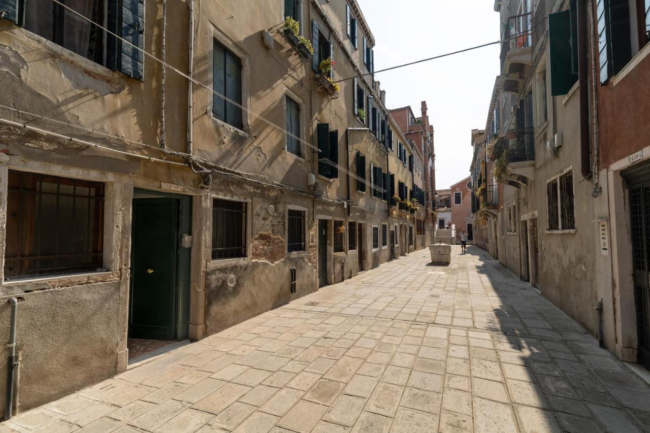 San Giacomo Pied-A-Terre House By Wonderful Italy Venice Ngoại thất bức ảnh