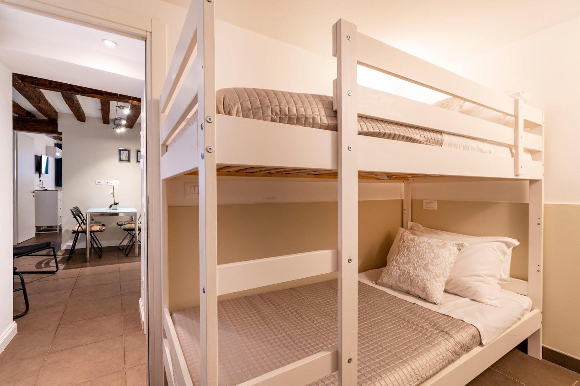 San Giacomo Pied-A-Terre House By Wonderful Italy Venice Ngoại thất bức ảnh